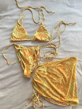 NWOT Bikini Set